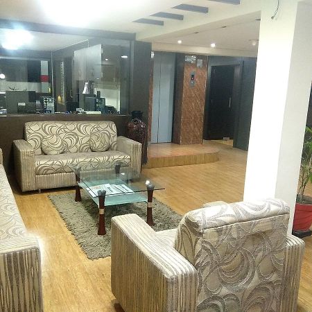 Hotel Royal Regency Bori  Dış mekan fotoğraf