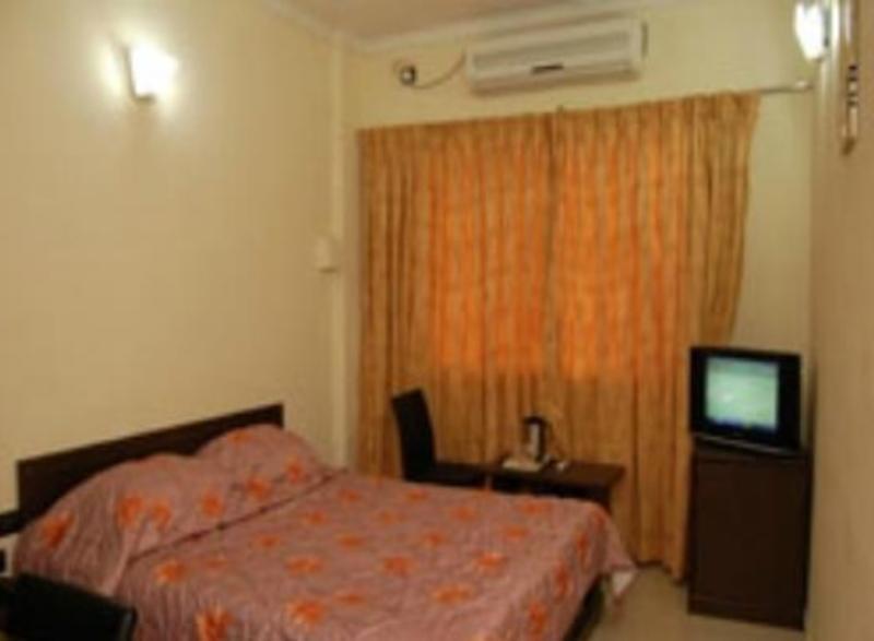 Hotel Royal Regency Bori  Dış mekan fotoğraf