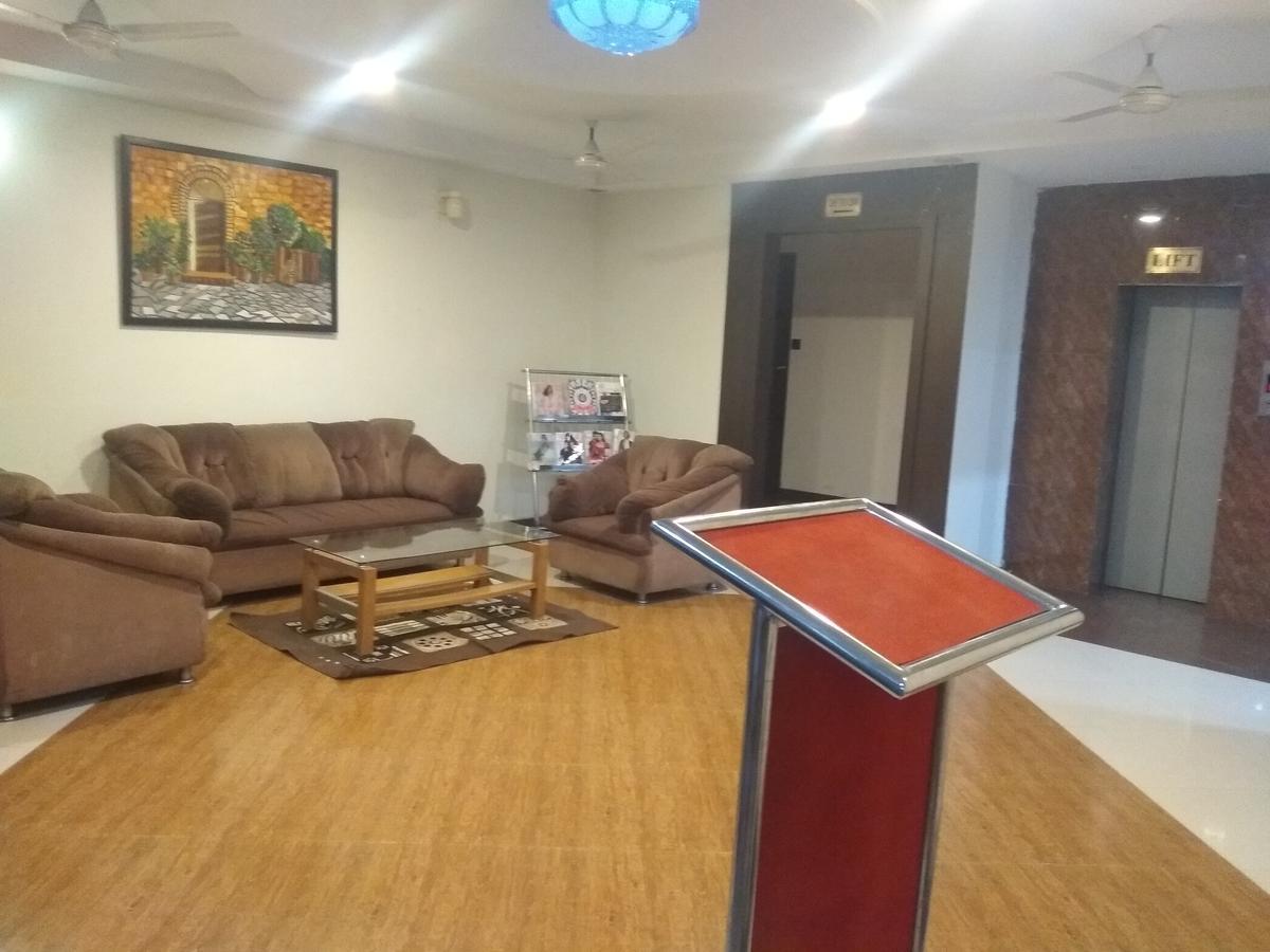 Hotel Royal Regency Bori  Dış mekan fotoğraf