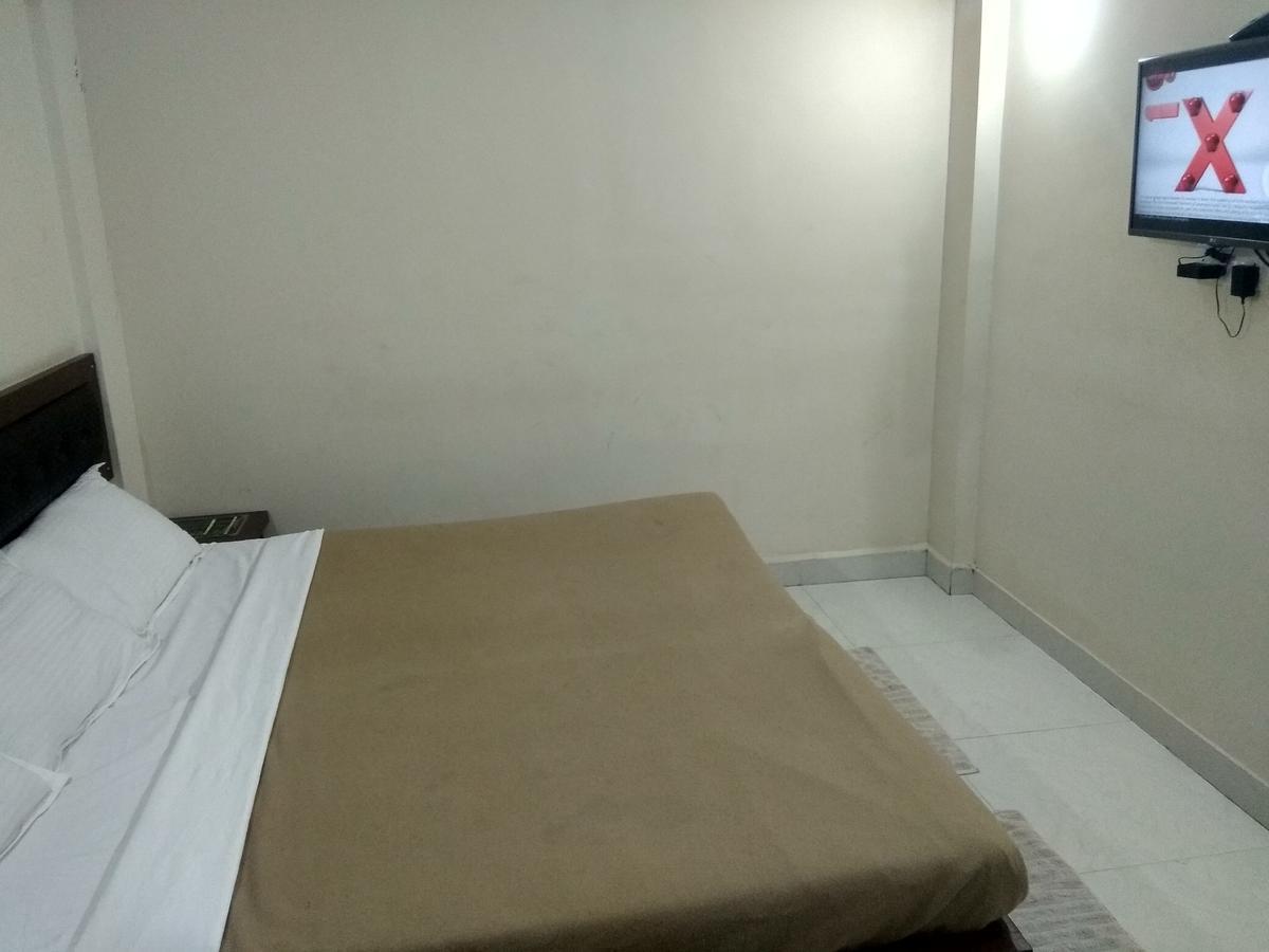 Hotel Royal Regency Bori  Dış mekan fotoğraf