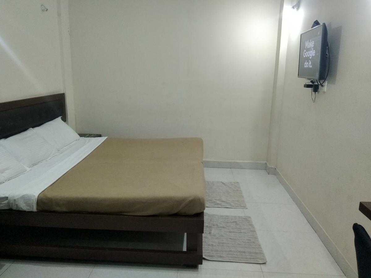 Hotel Royal Regency Bori  Dış mekan fotoğraf